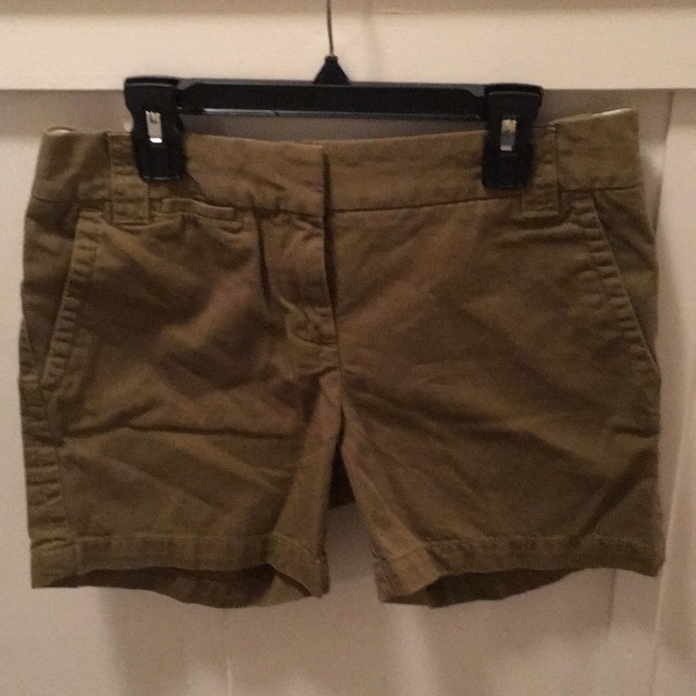 J.Crew shirts size 0 olive green. City fit 5"